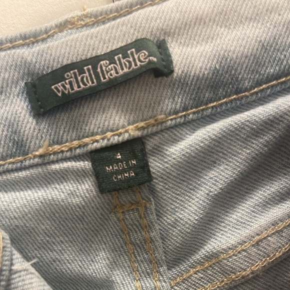 WILD FABLE SUPER HUGH-RISE CURVY TAPERED JEANS - Picture 7 of 7